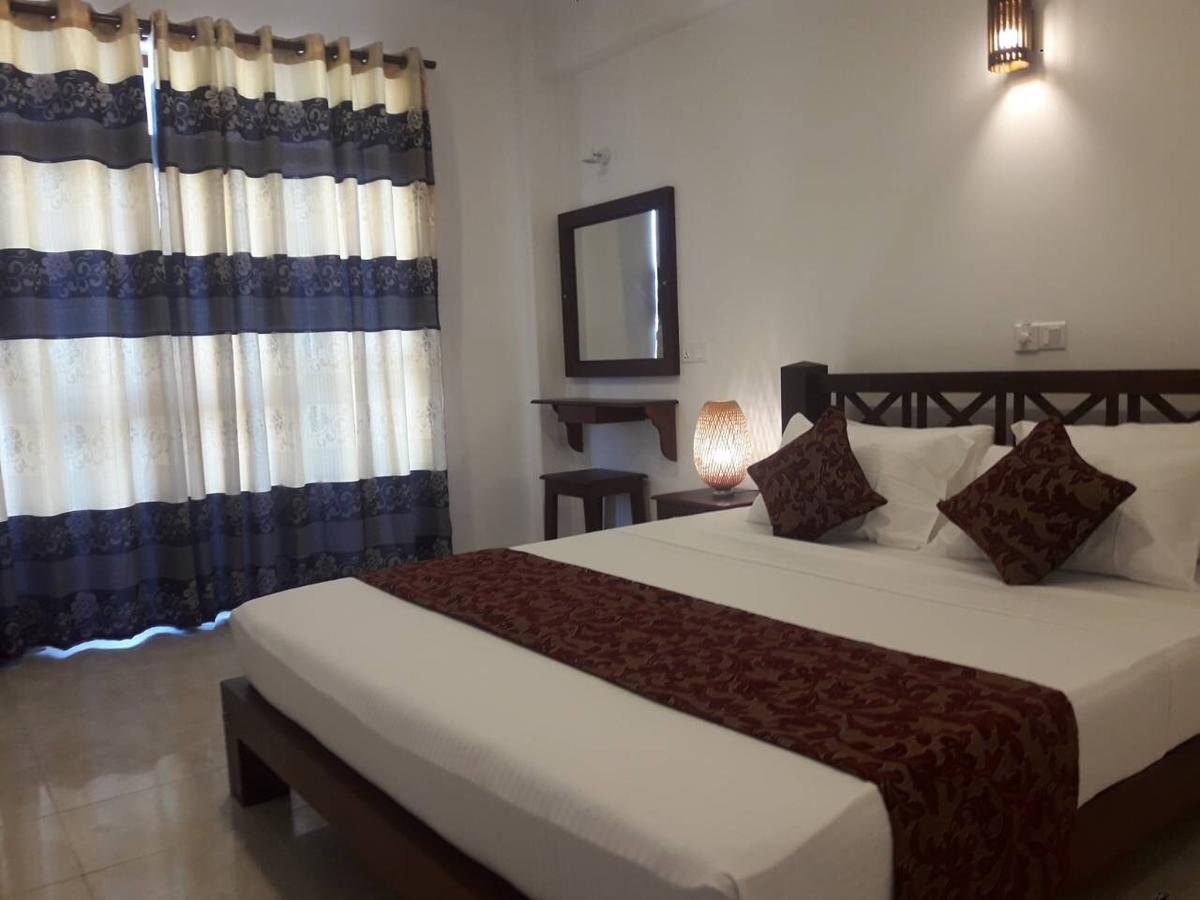Hikka Regent Hotel Hikkaduwa Exterior foto